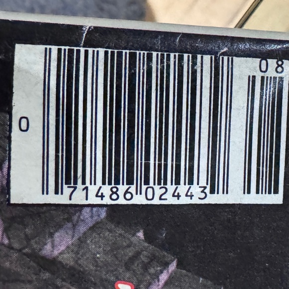 ⚡️The Vintage 1977 First Edition “The Rampaging Hulk” Comic Book - Picture 2 of 16